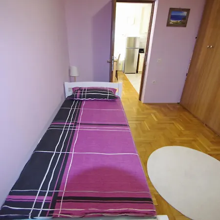 Julije Appartamento Pola