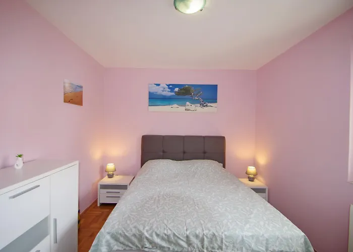 Julije Апартаменты *